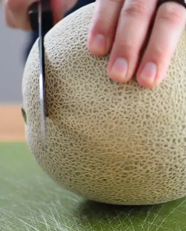 How to Cut a Cantaloupe