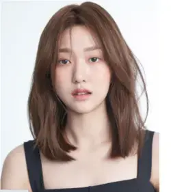 Korean medium hairstyles  Source