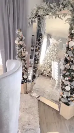 Christmas decorations video