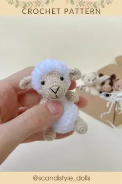 Mini sheep amigurumi pattern - Crochet toy tutorial in PDF - Amigurumi mini sheep lamb DIY