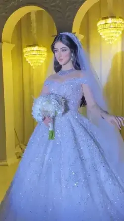 Beautiful Wedding Gown 😍😍