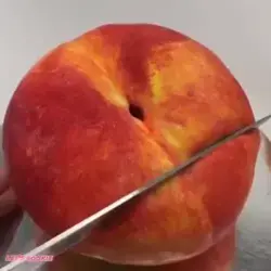 Peach Illusion 