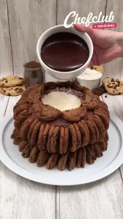 Chocolate Chip Cookie Cake